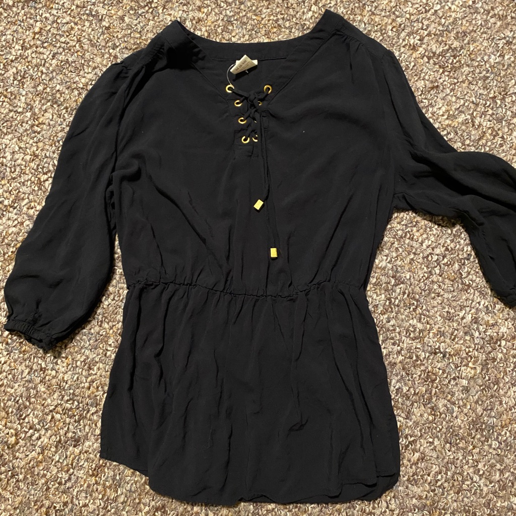 Faded Glory - Black With Neck Tie Medium